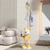 Dekorative Figuren Trendy Multifunktionaler Bärenstatue kreative Bodenbezugsregale Holzkleiderbügel Hauszubehör Schlafzimmer Umzugskleidung Kleidung