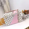 24SS Womens Luxurys DesignerStotes Bag Checkerboard Kontrast Läderhandväskor Kudde Shouder Crossbody Women Handbag Pouch Purse