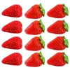 Partydekoration 12 PCs Simulierte Erdbeerfrüchte Künstliche Spielzeugprops Dekor tun Spiele Harz gefälschter Erdbeeren