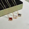 Designer ketting Vanca rpels vier bladgras mini dames enkele bloem dubbelzijdige hanger rode agaat dik 18k rose goud wit fritillaria sleutelbeen ketting 0z3i