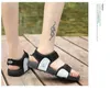 Lässige Schuhe 2024 Chunky Sandals Eingeborene italienische Turnschuhe große große Männer Gladiator Sommersport Roman Mode