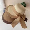 Berets 2024 Ladies Fashion Summer Casual Unisex Beach Jazz Sun Hat Hat Panama бумага соломенная столовая женщина с лентой