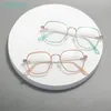 Kvinnor fyrkantiga glasögon metall full fälg små glas ram för receptlinser 240423