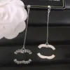 Brincos de designer feminino de moda por atacado Estudações de cristal letra de marca letra de pérolas 925 prata jóias de casamento de jóias de festas de festas com caixa