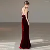 Feestjurken wijn rood prom spaghetti riem mermaid vrouw vintage fluwelen vloer lengte bruiloft toast bruid avondjurken 2024