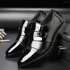 Scarpe eleganti lacca in pelle mocasin