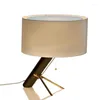 Lampy stołowe nowoczesne kreatywne lampy luksusowe badanie el salon ciepły sypialnia nocna dekoracja