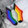 Herrensocken LGBT Progress Pride Flagge glückliche Kleidung lustige Neuheit Schwule Crew Streetstyle Verrückt für Männer Frauen