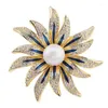 Broszki Sun Flower Brooch Imitation Pearl for Women Prezent Modna dama ubrań biżuteria Pinsy Hidżab