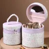 Sacs cosmétiques Sac de maquillage de grande capacité Portable Nylon Round Bucket Travel Toitrage avec miroir Pouche de rangement