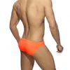 Trunk da nuoto maschile mutandine bikini a bassa vita sexy in nylon a colori solido costume da bagno rapido pad shorts surf sulla spiaggia 240416