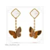 2024 Four Leaf Clover Earring Fashion Classic Dangle Earrings Designer Woman Agate Mother of Pearl Moissanite Valentines 선물 교사 귀걸이 819