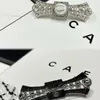 Boutique 925 Zilverplated broche merkontwerper Nieuwe boogvormige modieuze trendy broche hoogwaardige diamant inleg hoogwaardige broche met doos verjaardagsfeestje