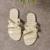 Slippers Femme Summer Summer Outdoor Beach Shoes Fashion Roman Femmes Flat Ladies Casuils Casual Plus Sandales