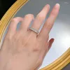 Rings Cluster Charms 925 Sterling Silver High Carbon Moissanite for Women Engagement Bande Cocktail Party Ring Fine Jewelry Wholesale all'ingrosso
