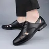 Chaussures décontractées Été masculine Écoute de mode Fashion Cuir Comfort Doux Sole Sole Breffe-Baspire sans glissement Léger plus taille