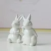 1pcs Osterhare weiße Kaninchen Keramikfiguren Porzellangeschenk Moderne nordische Tierstatue für Landschaftsdekor 240425