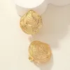 Boucles d'oreilles Backs Obega Metal Shell Clip de forme d'oreille pour une femme Sinimmering Gold Color Sector Fashion Unique Holiday Beach Jewelry