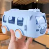 Waterflessen 500 ml busvorm cartoon beker met beweegbare wielen riem schattige autoshinder lekken lekken voor sportcamping picknick