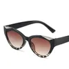 Occhiali da sole da sole Donna di moda maschile Vintage Black Glasses Sun Sun per occhiali Uv400 femminile Uv400