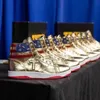 Trump Trump Basketball Shoes The Never Surrender TEP-TOPS TS GOLD GOLD GOLD SWIRERY MENTY SWIRERD Outdior SHOP