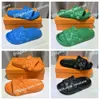 Designer mannen schuif vrouwen slippers eva pool kussen comfort platte slippers strand flip flops badkamer dames sandalen met doos