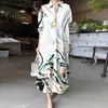 Casual Dresses 2024 Elegant French Style Women's Blouse Dress Temperament V-Neck-knapp Up Cardigan Ladies Abstract Line Printed Robe