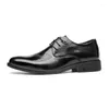 Chaussures habillées 2024 Cuir masculin Do Fair Business Fashion Black CowHide Single