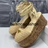Prades Chaussures Sandales Pradshoes Crochet Color Natural Céde Natural Raffia Effet Yarn Upper Nappa Le cuir laces en cuir en cuir émaillé Triangle de concepteur romain Sable