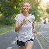 Les polos féminins deviennent sans soutien-gorge!T-shirt Vêtements féminins Shirts d'entraînement surdimensionnés pour femmes