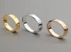 Klassiek roestvrij staal Gold Love Getrouwde verlovingspaar Ring voor vrouwelijke mannen modeontwerper Eternal Love Jewelry 4mm9910203