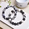 Bracelets de liaison 10 mm Bracelet d'agate en noir et blanc naturel Crystal Reiki guérison Bijoux de mode de mode Gift pour femmes 1pcs