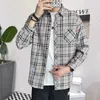 Herren -Casual -Shirts Hemd und Bluse Langarm männlich mit Taschenplaid Brandknopf Original luxuriöser Ästhetikkragen Kleidung