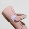 Flat Shoes Kids geborduurde prinsesschoenen 2024 Leer nieuwe ronde lederen parel klassieke kinderen flats veelzijdige roze meisjes H240504