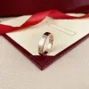 Высококачественное любовное кольцо для женщины роскошные ювелирные украшения женщины титановые стальные сплав сплав с золоты