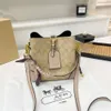 Compteur de haute qualité Luxury explosif épaule Sac de mode Nouveau sac à bandoulière à épaule à feuillets Lucy Style Small carré Coton et chanvre Bag de combinaison de toile de chanvre