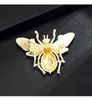 Broches bijoux vintage haut de gamme femelle broche abeille rétro écharpe accessoires en gros