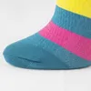 Socken Strumpfkompressionssocken Nylon Medizinische Krankenpflege -Strümpfe Stripe Cycling Wandern Rennen Klettern Walking Socken Frauen Socken Y240504