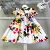 Neuer Babyrock farbenfrohe Blumen überall über Prinzessin Kleidgröße 90-160 cm Kinder Designer Kleidung Sommermädchen Partydress 24APRIL