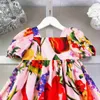 Klassiker Babyrock farbenfrohe Blumen überall über Prinzessin Kleidgröße 90-160 cm Kinder Designer Kleidung Sommermädchen Partydress 24APRIL