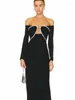Lässige Kleider 2024 sexy Frauen Strass -Design Verbandskleider mit einer Linie Halskarte Schulterhülsen Bodycon Off Midi Party Vestidos