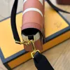 Fashion 2024SS 9A Women Fen Baguette Borse Borse Bags Borse Crossbody Borse Classiche Contrasto retrò Colore Spalla Portafoglio Flatta Flatta Famoso Specchio borse