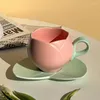 Mokken bloemvormige keramische koffie en bord set creatieve bekers vintage tulpen schotel schattige drink thee mok