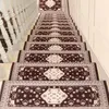 Tapijten Mediterraan Modern Step Carpet European Style Jacquard Trap Mat Home Zelfklevende trap Tapijt niet-slip hout volle deken