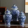 Flaskor Creative Ceramic Flower Vase Porcelain White Tangled Jar Blue Crafts and General Arrangement Home Lotus Storage Decoration