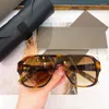 Solglasögon Retro Men Pilot Women Designer Fashion Square Overdimensionerade ramar UV400 Trending Sun Glasses Wholesale