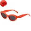 Lunettes de soleil de créateurs Classic Eyeglass Goggle Outdoor Beach Sun Sunes For Man Woman Mix 6 Color Signature triangulaire en option 26ZS PAKG