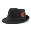 Boinas de flores da moda e personalizada Little Top Hat Hat Homen British Retro Retro Jazz Men's Street Performance