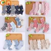 Chaussettes pour enfants 5 paires / lot de chaussettes pour enfants garçons et filles mignonnes mignonnes rayures douces et chaudes à la mode automne et hiver pour enfants sportifs y240504