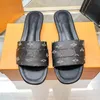 Sandales plates Designer Sandles pour les femmes de sandale glissades de cuir breveté Les tongs des tongs Slidders Gol